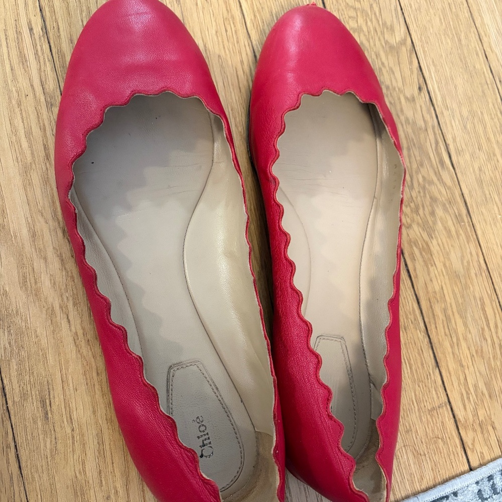 Red Chloe ballet flats